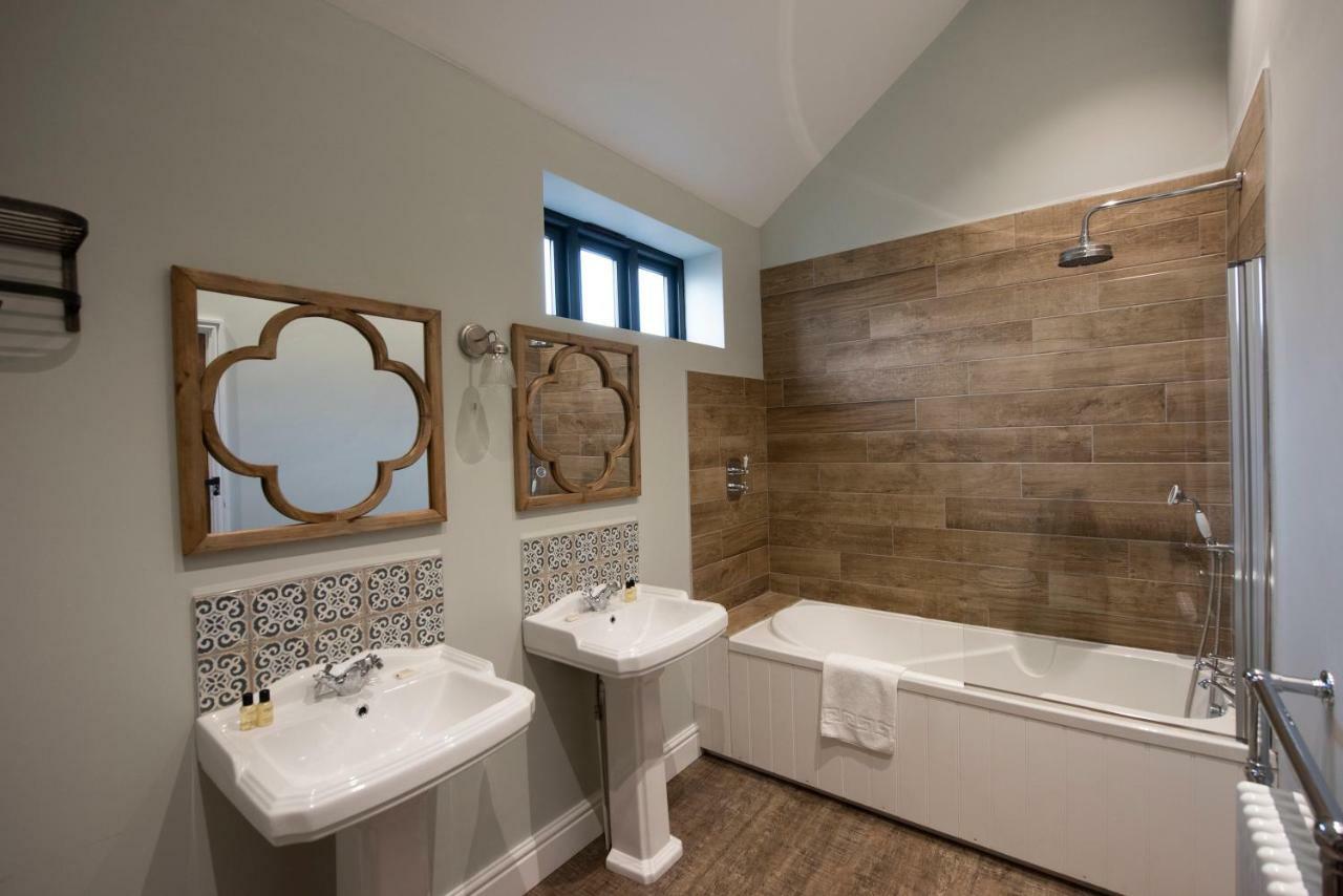 The George Inn Barford St Michael Exterior foto Bathroom