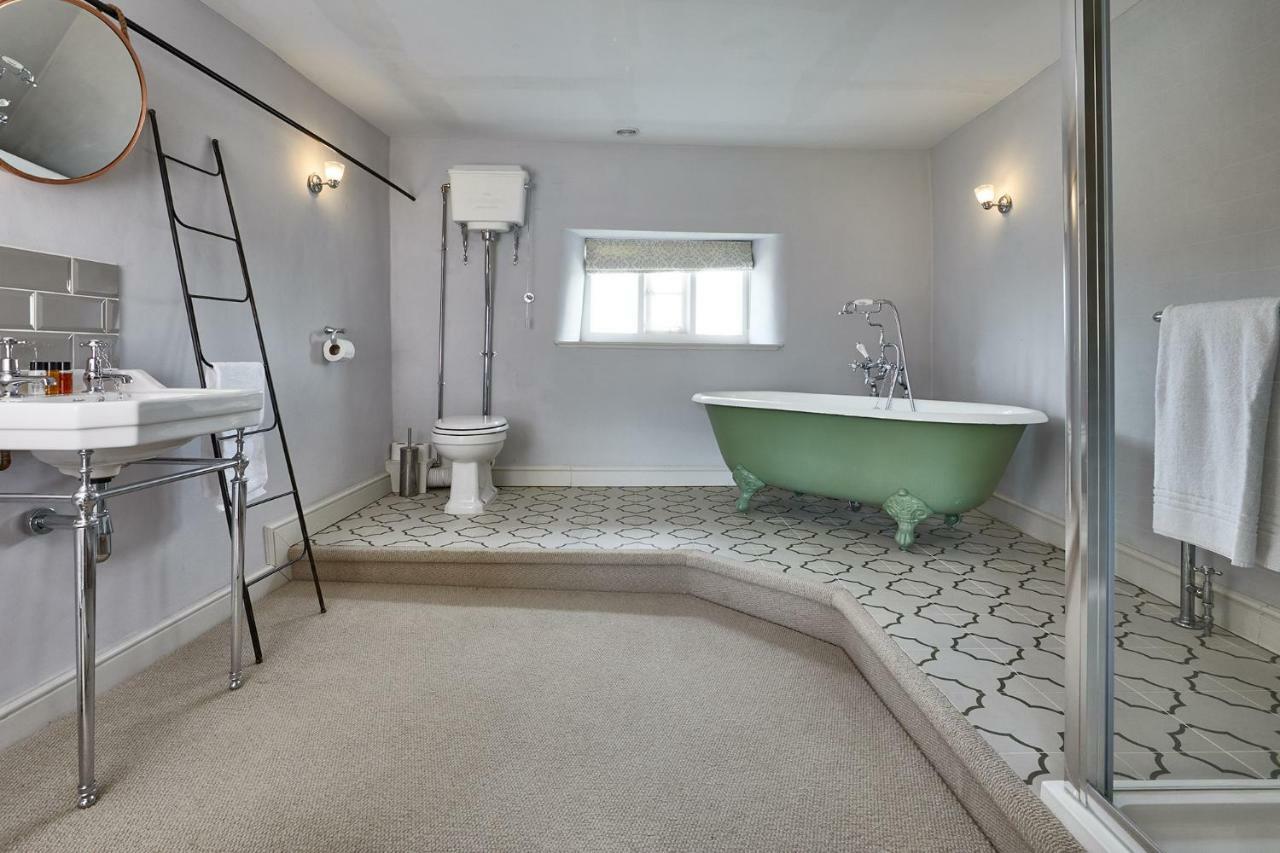 The George Inn Barford St Michael Exterior foto Bathroom